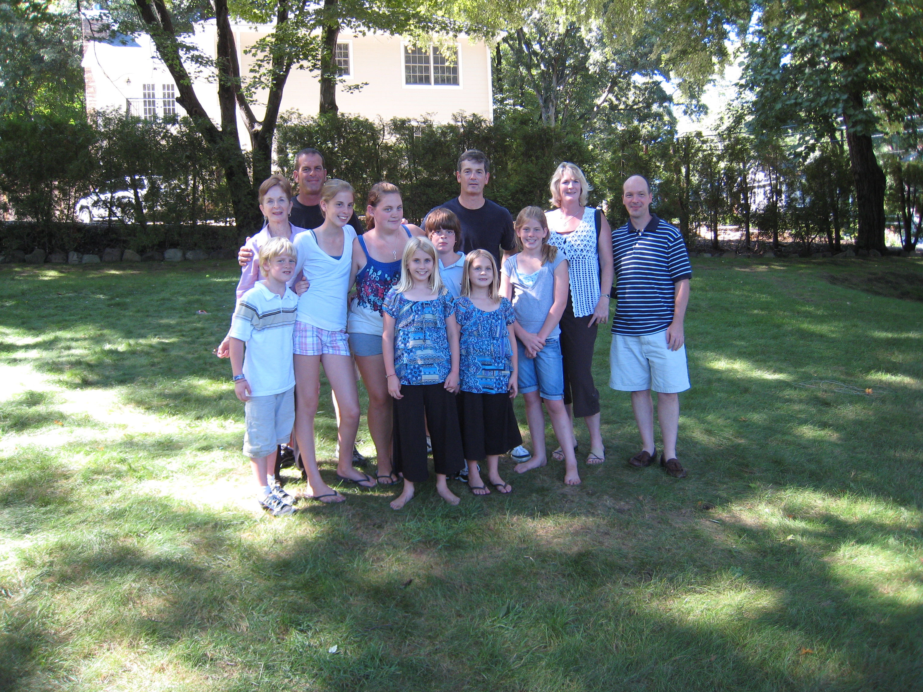 Picture of extended family in Wyckoff, NJ