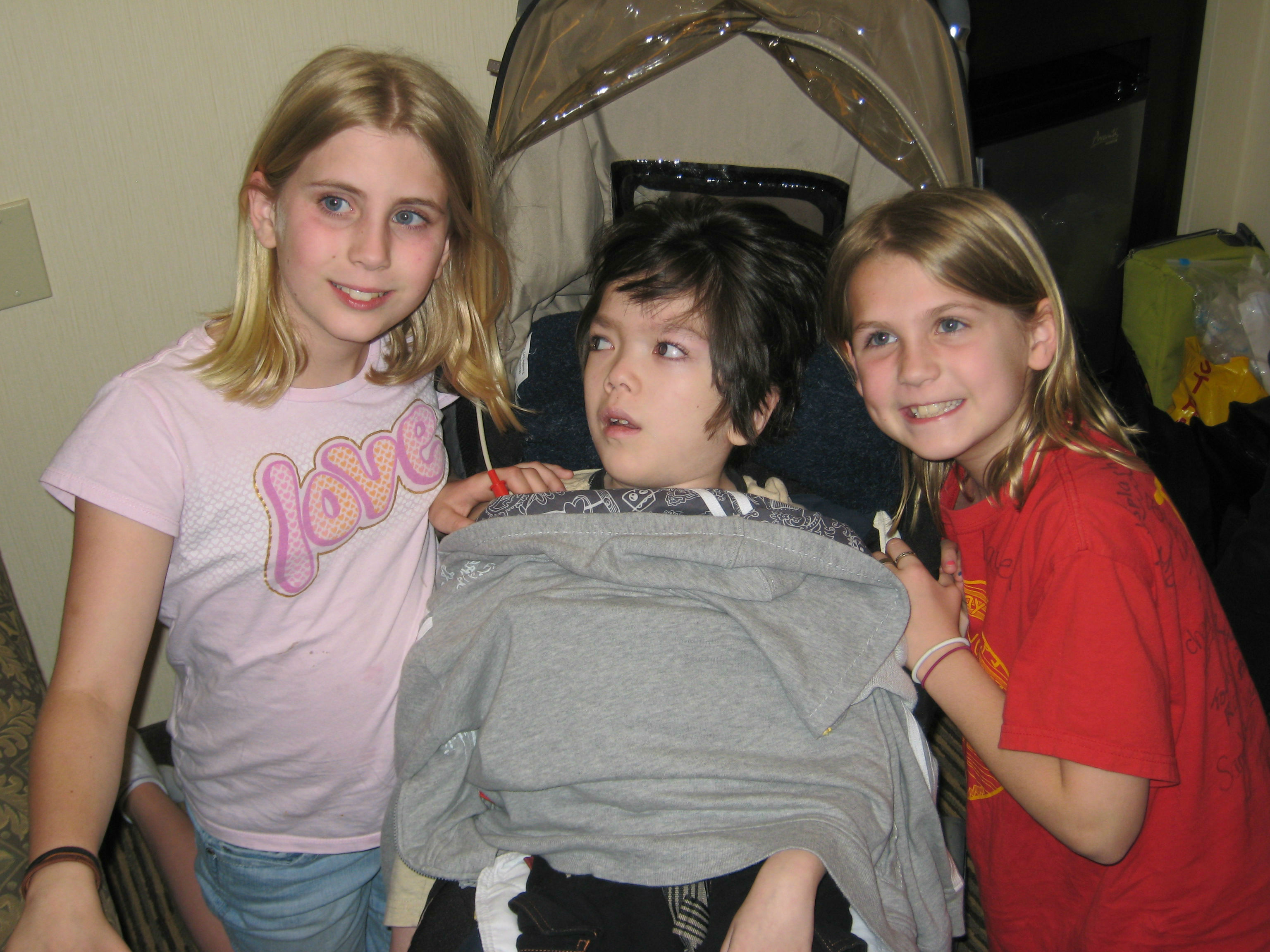 Picture of G, SJ and LM
